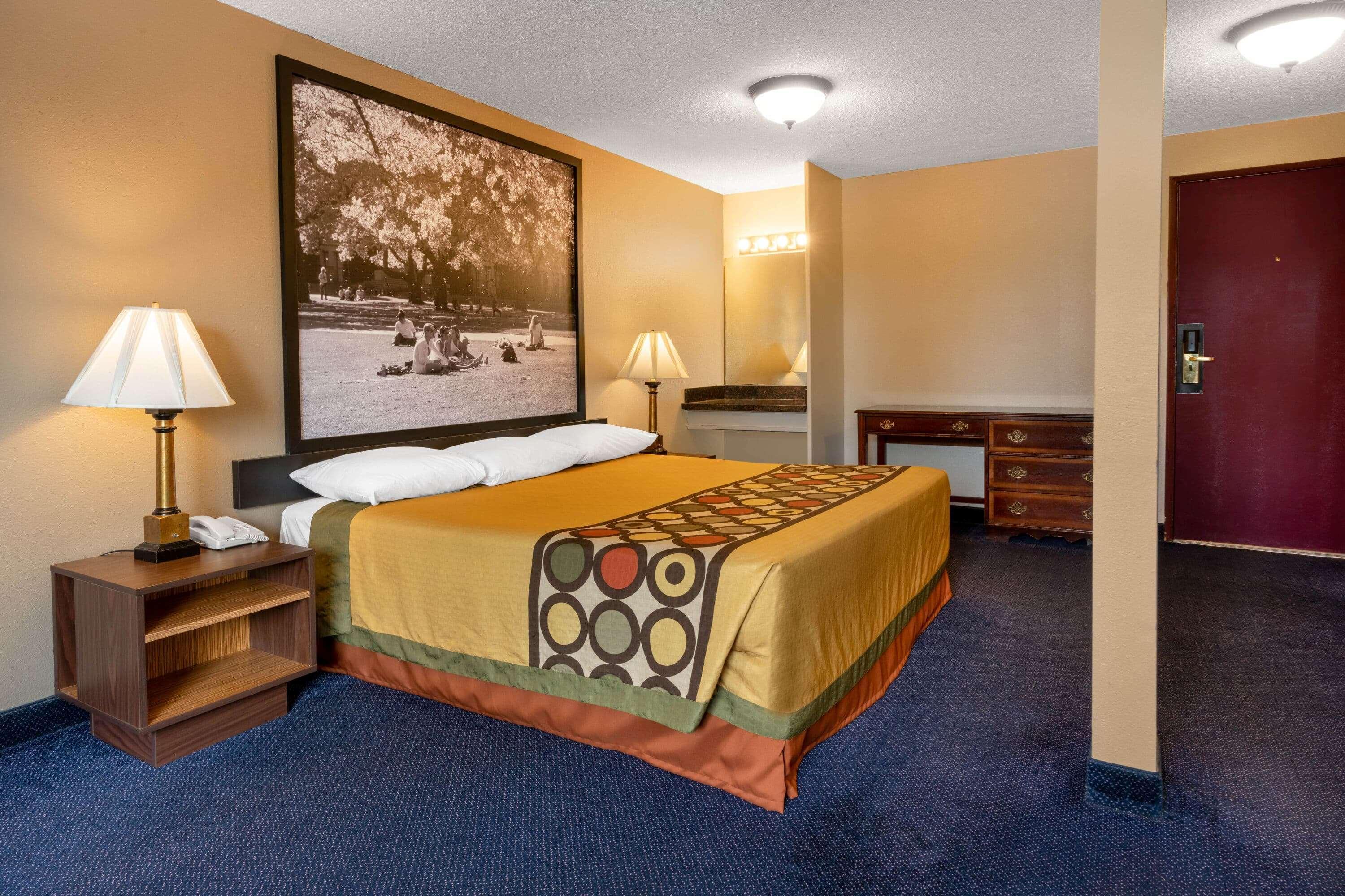 Sutton Hotel 2*